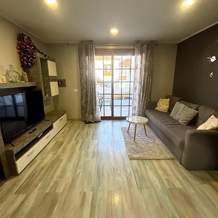 Marina * Acantilado de los Gigantes